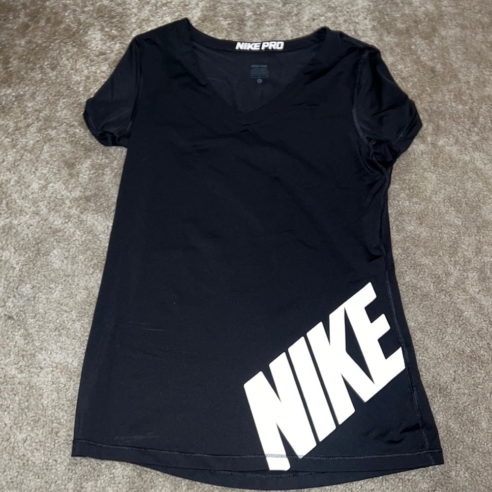 Womens Nike shirt